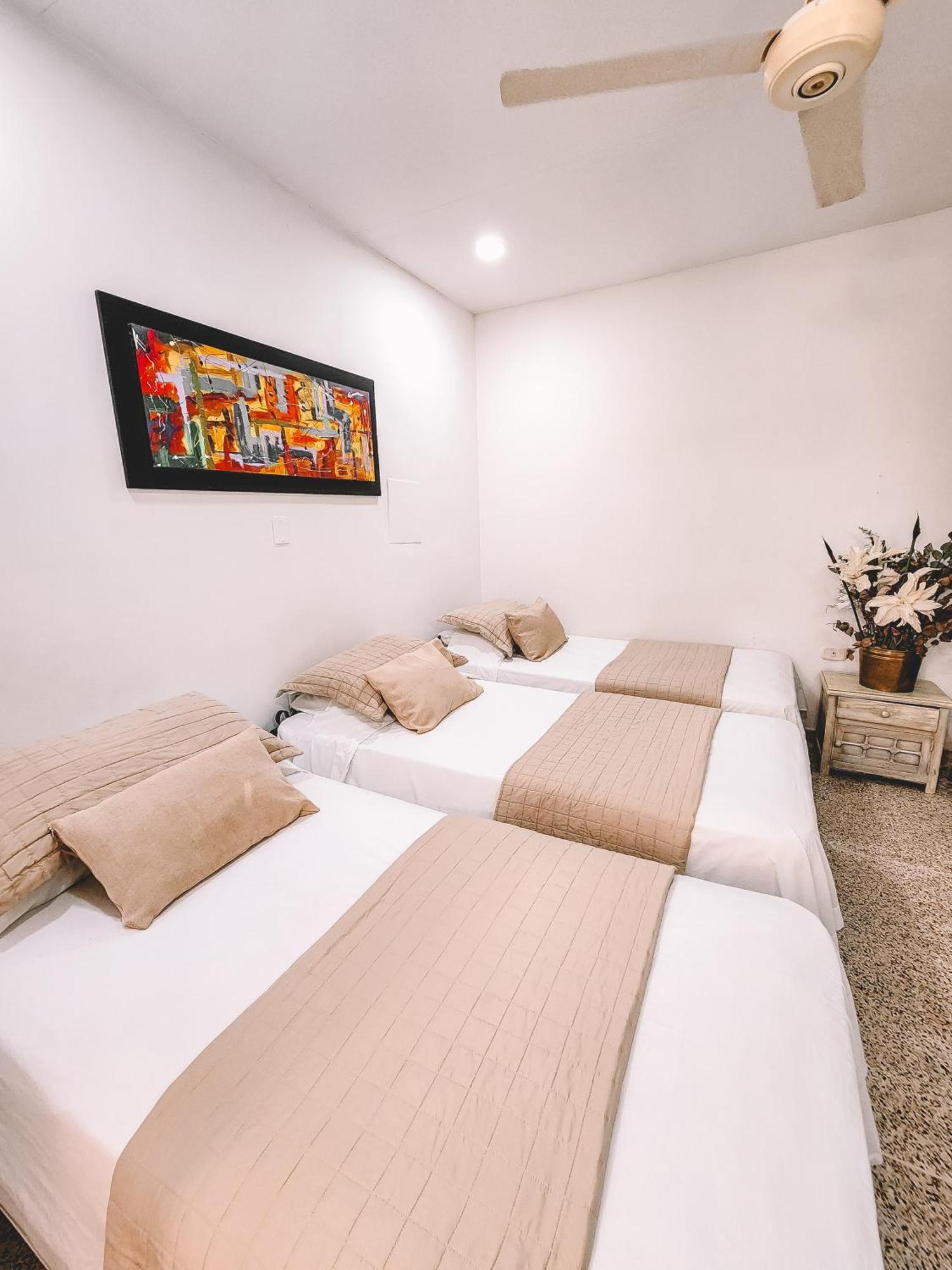 Hotel Radoa El Banco  Ngoại thất bức ảnh