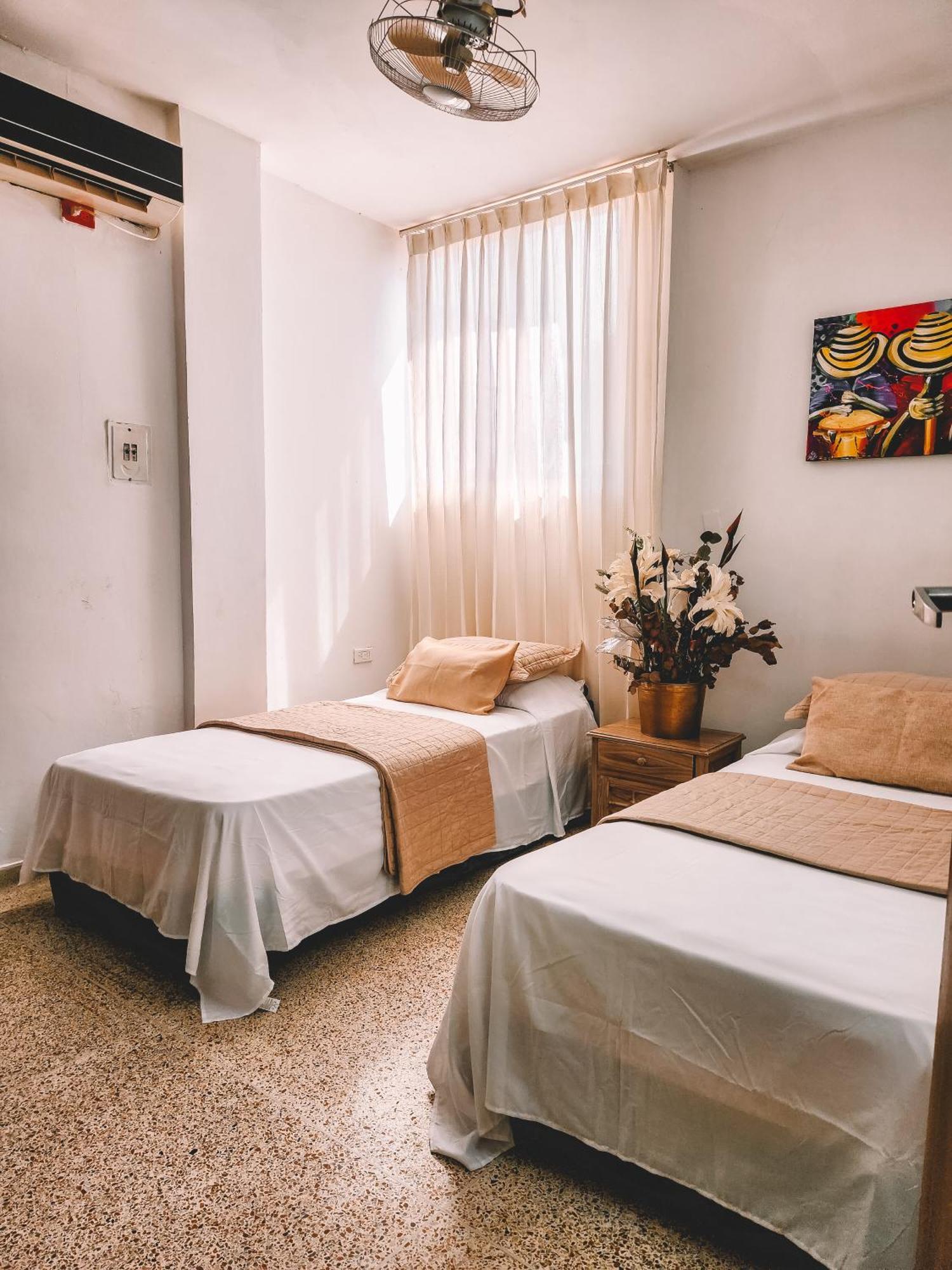 Hotel Radoa El Banco  Ngoại thất bức ảnh